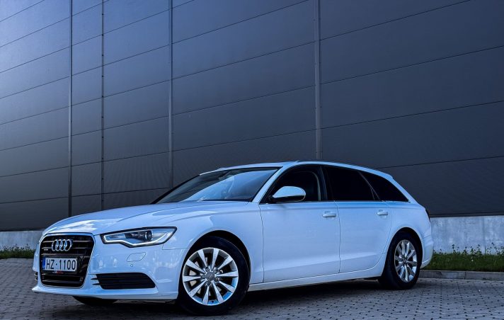 AUDI A6 AVANT