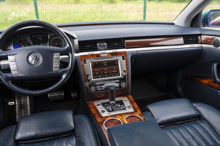VW PHAETON