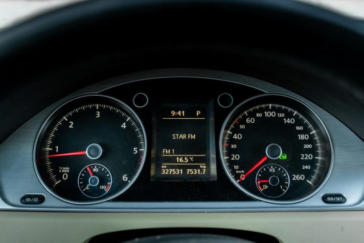 VW PASSAT