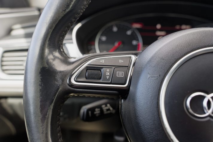 AUDI A6 AVANT S-LINE QUATTRO