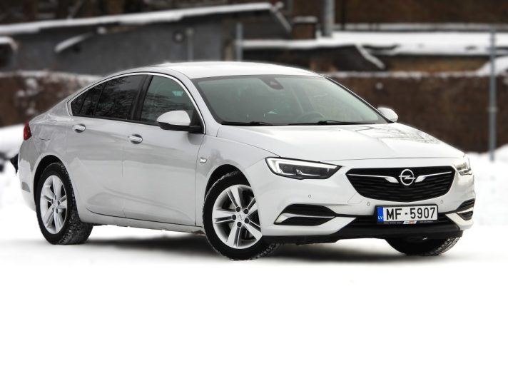 OPEL INSIGNIA