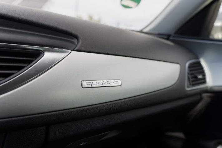 AUDI A6 AVANT S-LINE QUATTRO