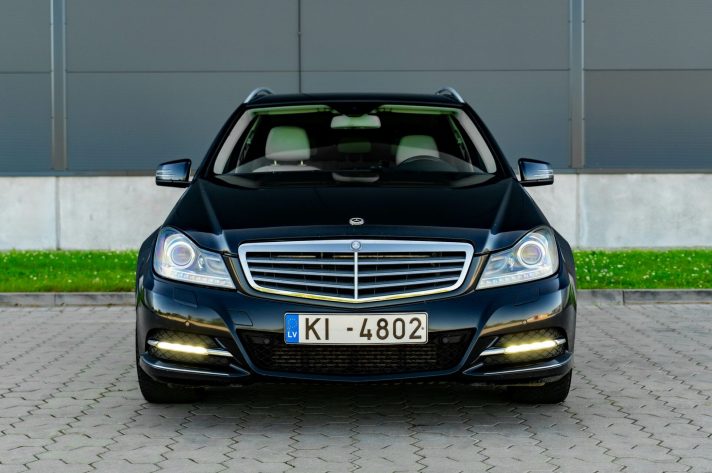 MERCEDES BENZ C220 CDI