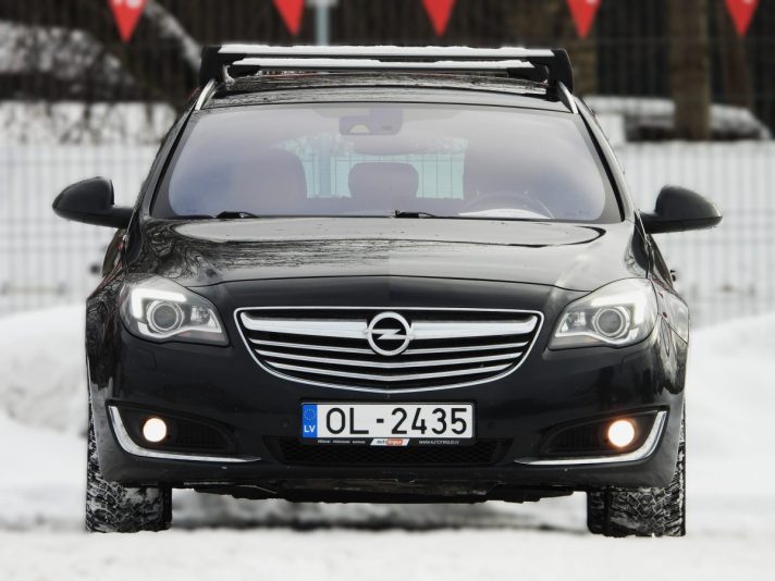 OPEL INSIGNIA