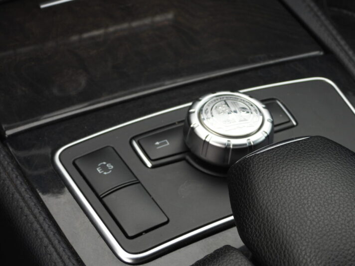 MERCEDES BENZ CLS