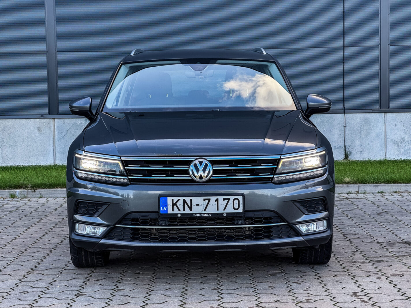 VW TIGUAN