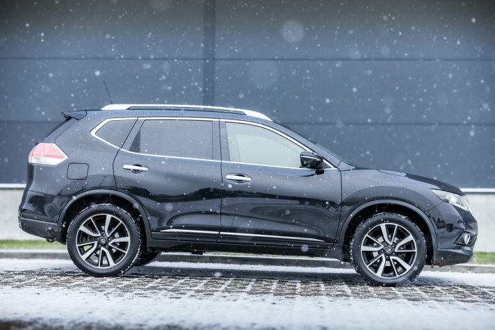 NISSAN X TRAIL