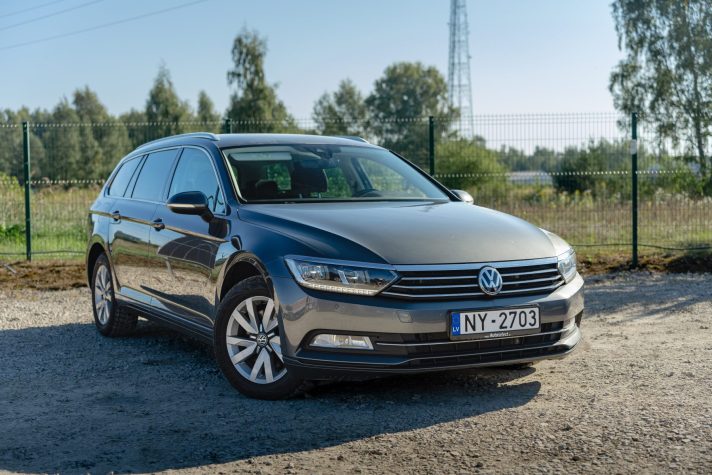VW PASSAT
