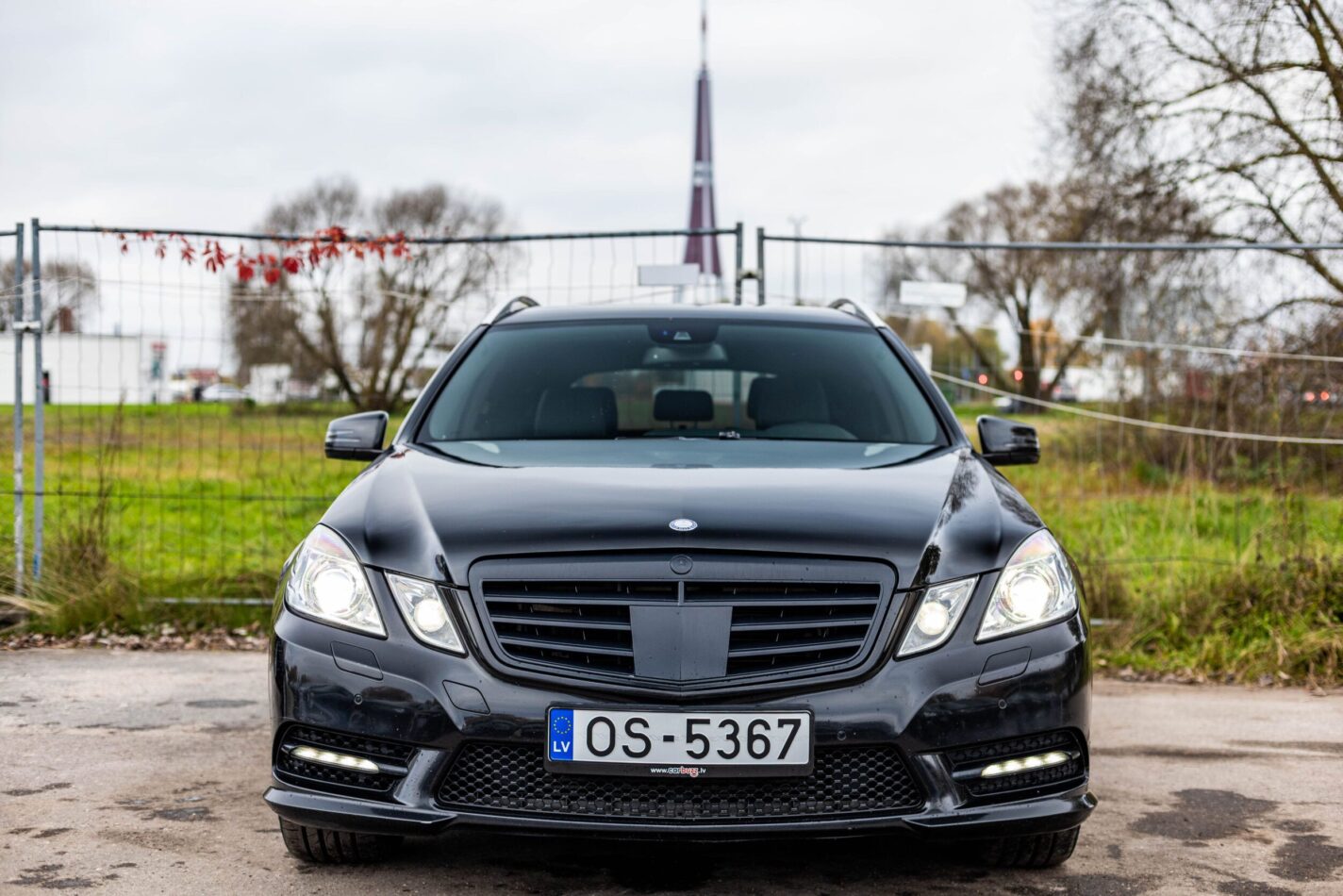 MERCEDES BENZ E350