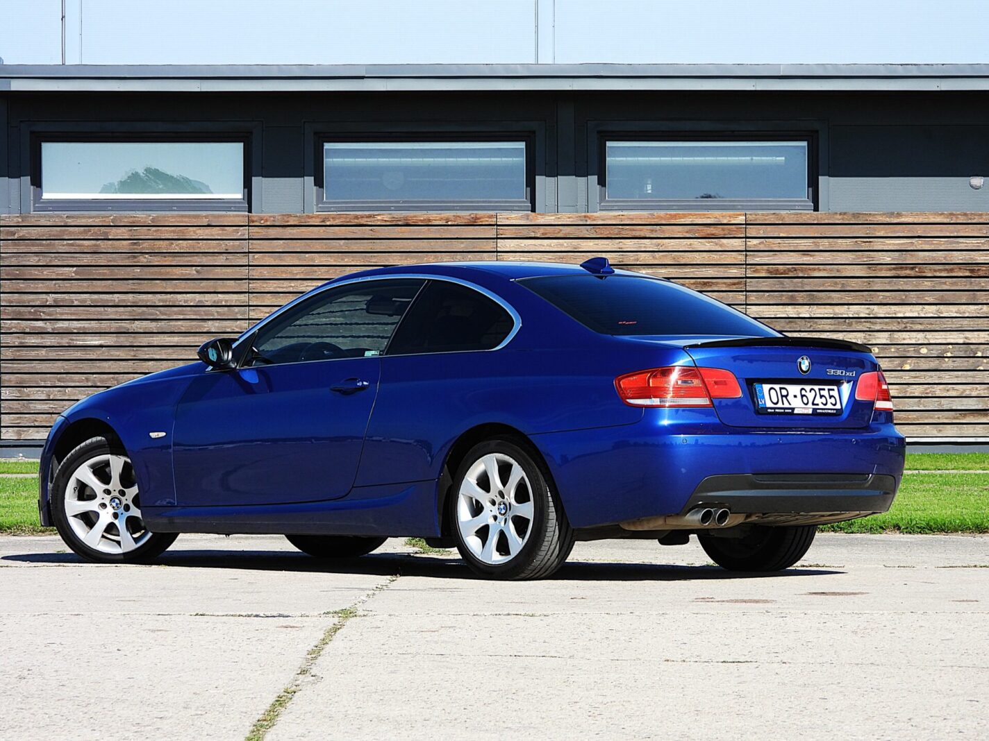 BMW 330 M-PACK