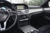 MERCEDES BENZ E220