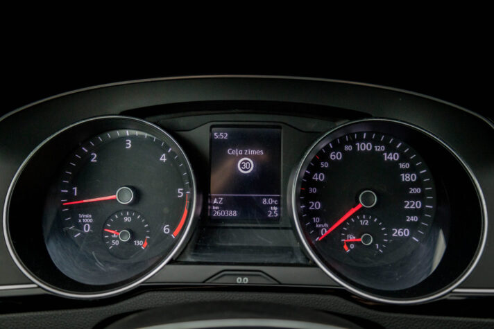 VW PASSAT