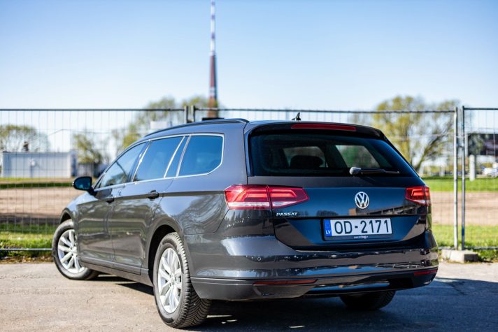 VW PASSAT