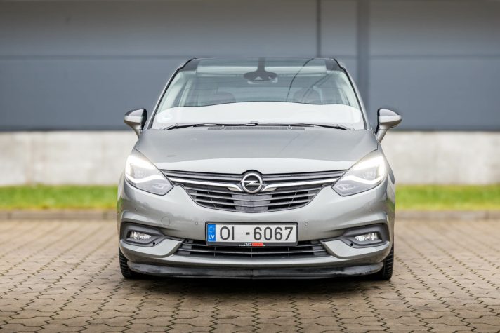 OPEL ZAFIRA TOURER