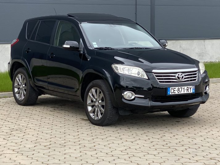 TOYOTA RAV-4 2.2D 4D  110kw Automāts 4x4