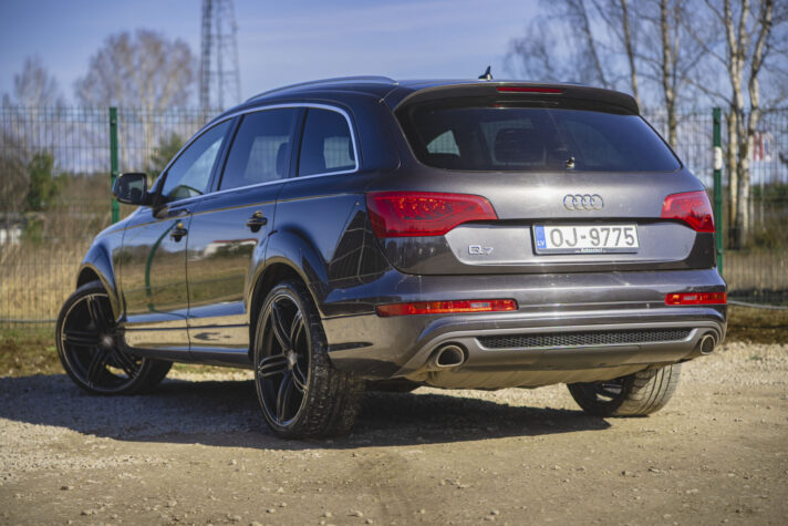 AUDI Q7 S-LINE FACE-LIFT