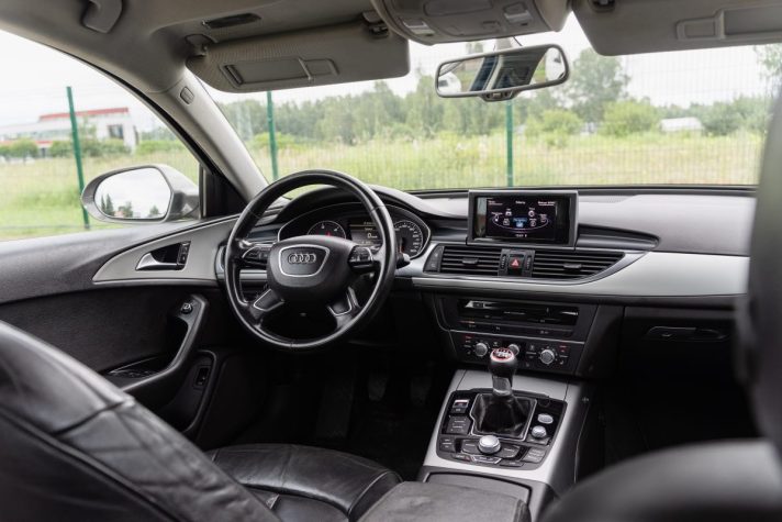 AUDI A6 LIMOUSINE