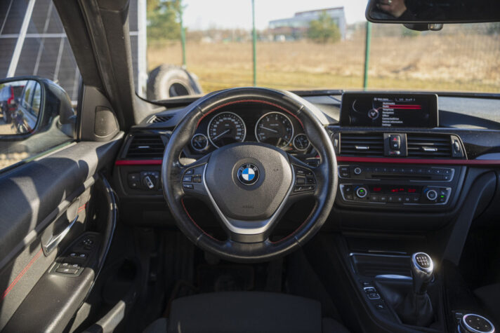 BMW 320 M-PACK XDRIVE