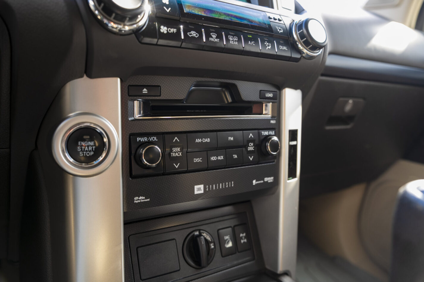 TOYOTA LAND CRUISER