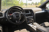 AUDI Q7 S-LINE