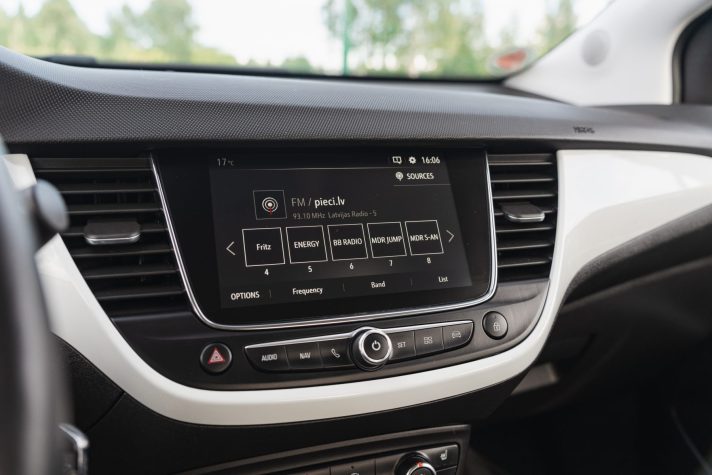 OPEL CROSSLAND X