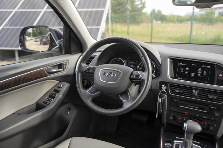 AUDI Q5 QUATTRO