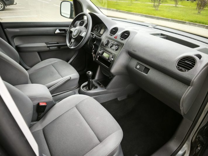 VW Caddy 7 Vietas Gara bāzē Minivans Dīzelis