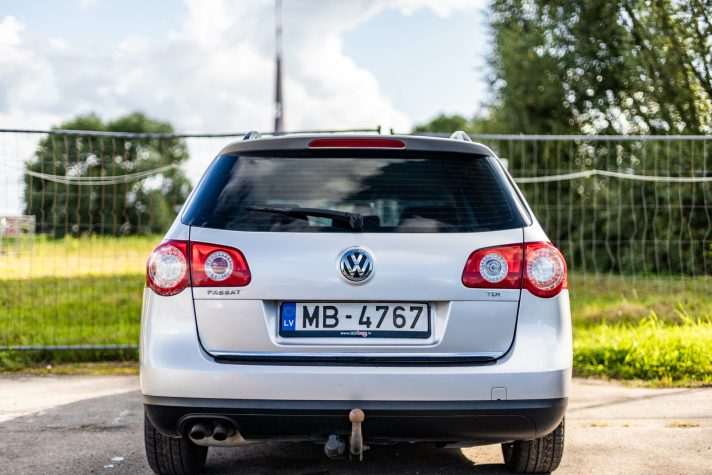 VW PASSAT