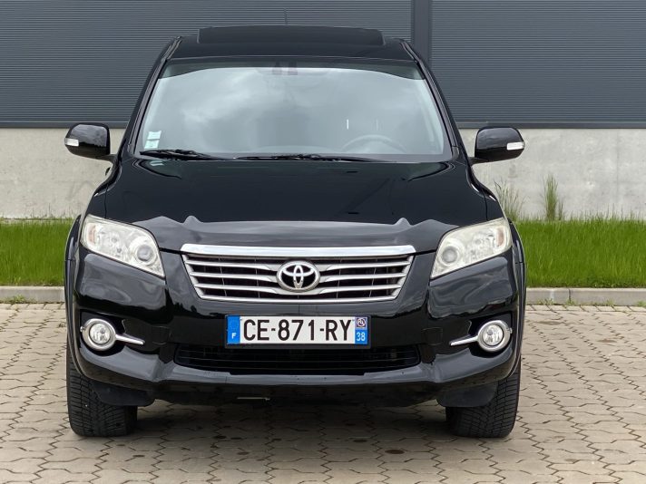 TOYOTA RAV-4 2.2D 4D  110kw Automāts 4x4
