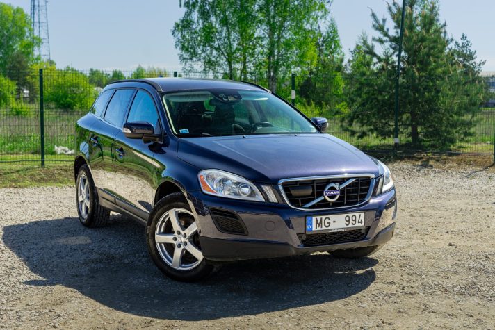VOLVO XC60