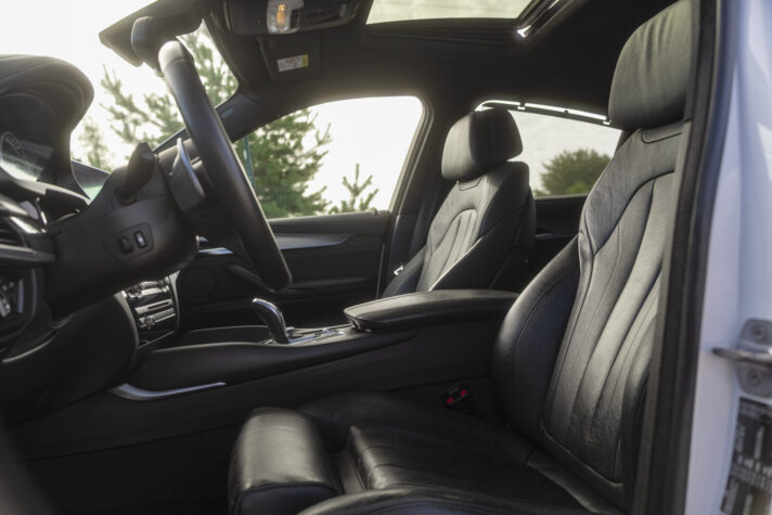 BMW X6 M50D