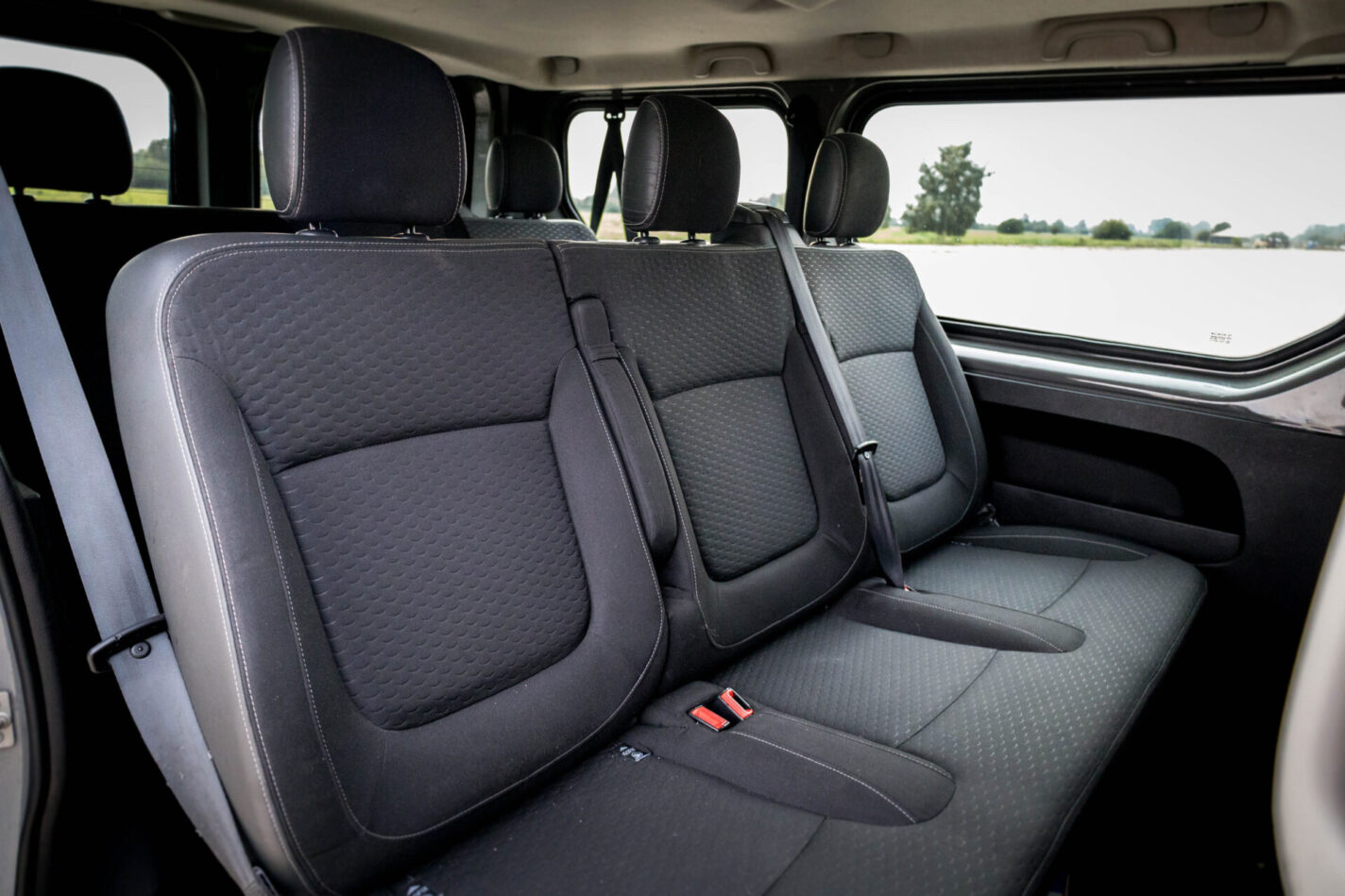 OPEL VIVARO-B