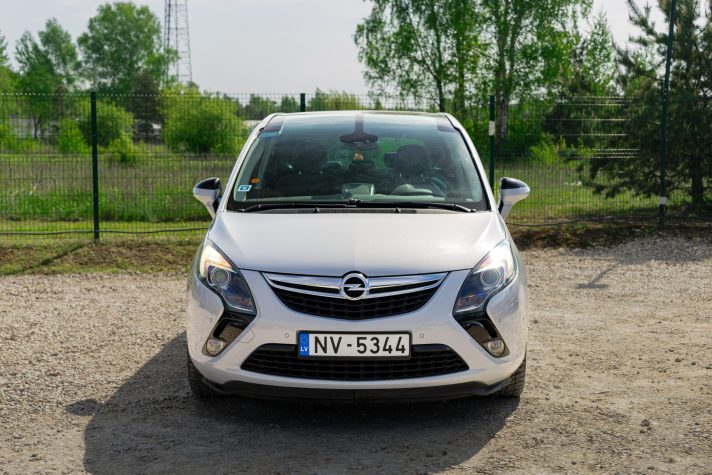 OPEL ZAFIRA TOURER