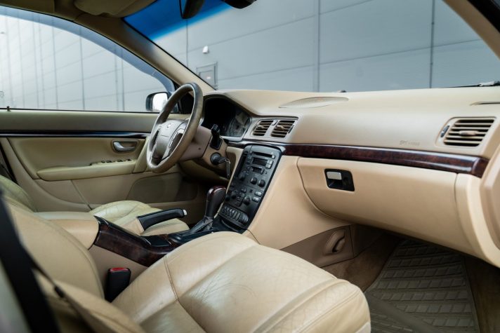 VOLVO S80