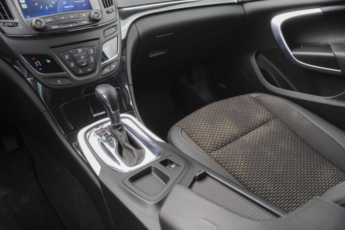 OPEL INSIGNIA SPORTS TOURER SW