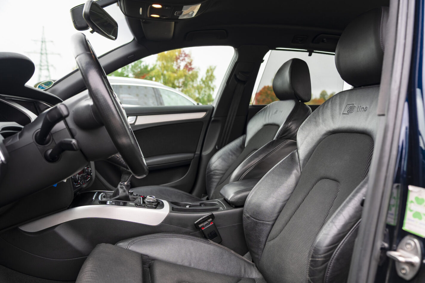 AUDI A4 S-LINE