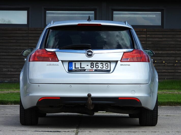 OPEL INSIGNIA