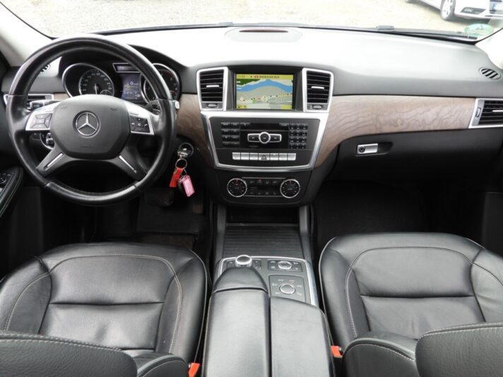 Mercedes-Benz ML350